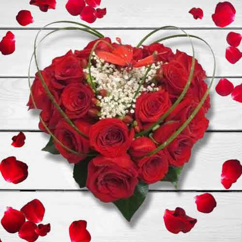 Heart Shape Flower Arrangement-Valentines Roses For Wife