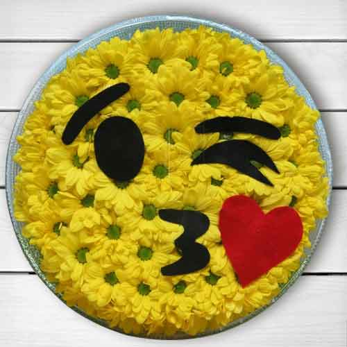 Yellow Flower Designed Cake