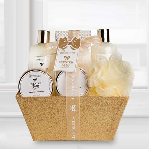 Beauty Basket-Send Beauty Gifts to Madrid