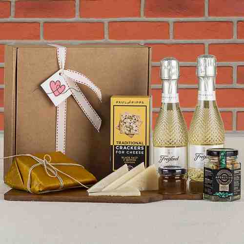 Mini Prosecco Hamper-Send Wine and Chocolates to  GironaSalt