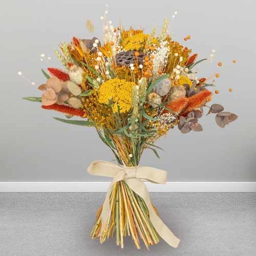 - Dried Flower Bouquet For Housewarming