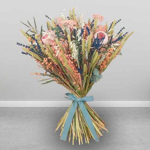 Vintage Flower Centerpiece Winter Flower Delivery Barcelona Spain