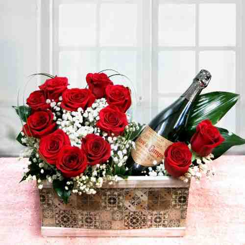 Roses And Cava-Send Wine And Flowers To Spain