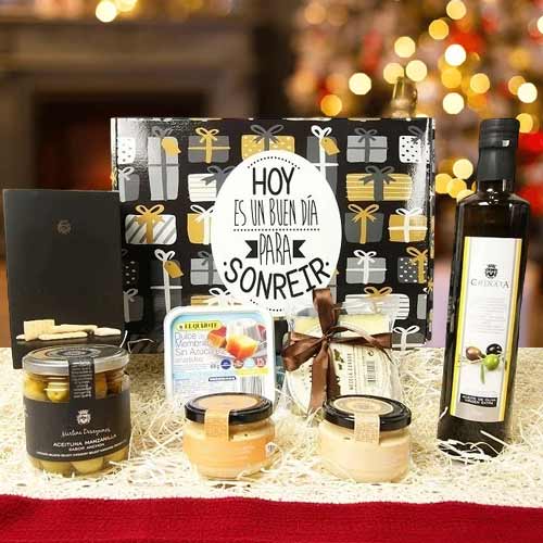 - Send Holiday Cheese And Gourmet Treats Hamper