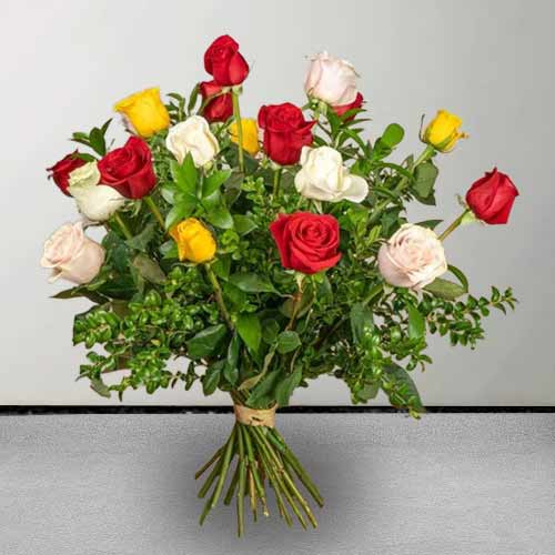 - Valentine’s Mixed Roses Bouquet