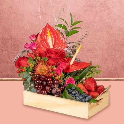 - Valentines Day Flower And Fruit Hamper