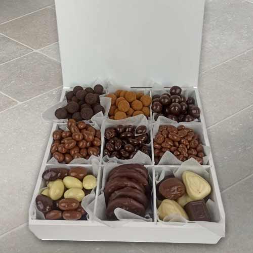 - Online Valentine Chocolate Delivery