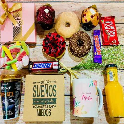 Happy Breakfast Box For Mom