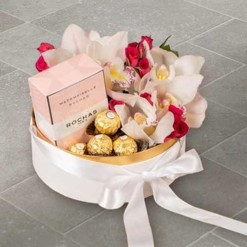 Heartfelt Blooms Arrangement