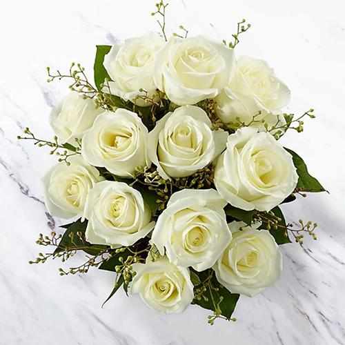 12 White Roses Bouquet