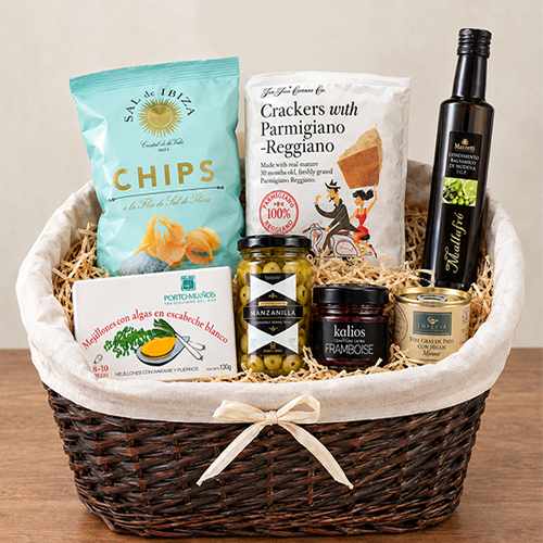 - Festive Gourmet Gift Basket Delivery