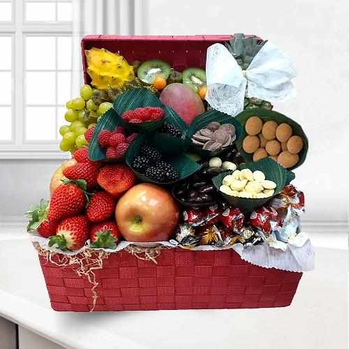 Elegant Basket Sweets With Fruits-Xmas Gift For Boss
