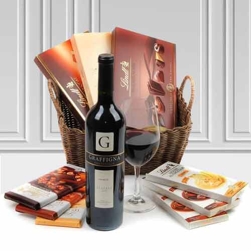 Chocolate Basket With Quality Wine