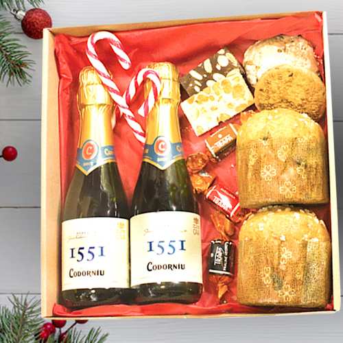 - Holiday Wine Gift Box For Couples Delivered In Gipuzkoa