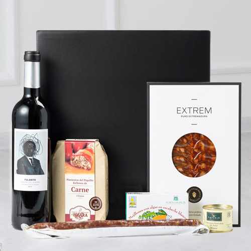 Suggestive Gourmet Gift Pack And Wine