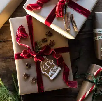 Christmas Gifts to pontevedra-marn, Spain
