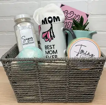 Mother’s Day Gifts to Barcelona, Spain